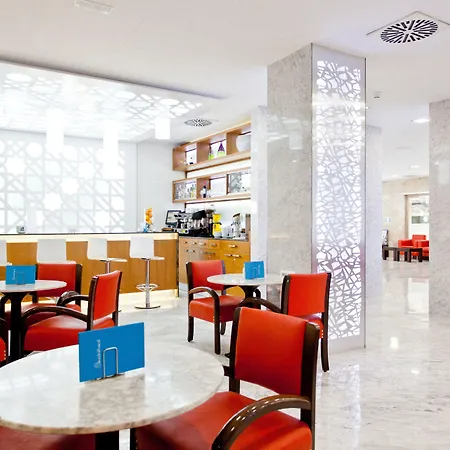 Отель Porcel Sabica 4*